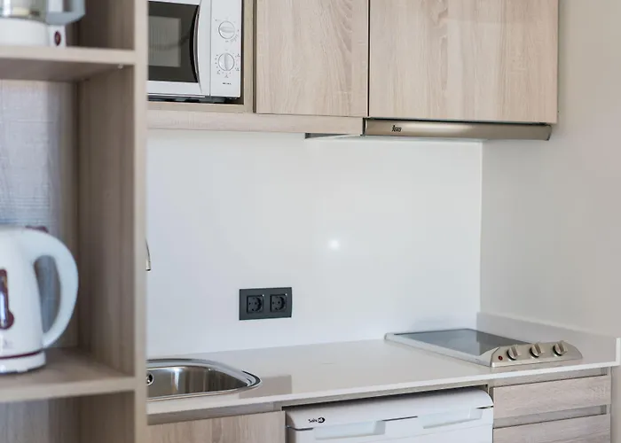 Thb Guya Playa كالا راتخاذا